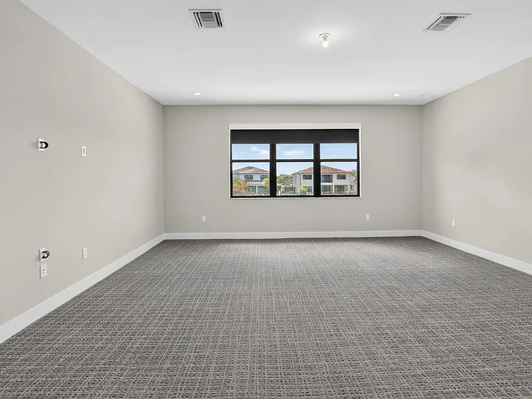 17089 Rainbow Falls Trl — Photo 85