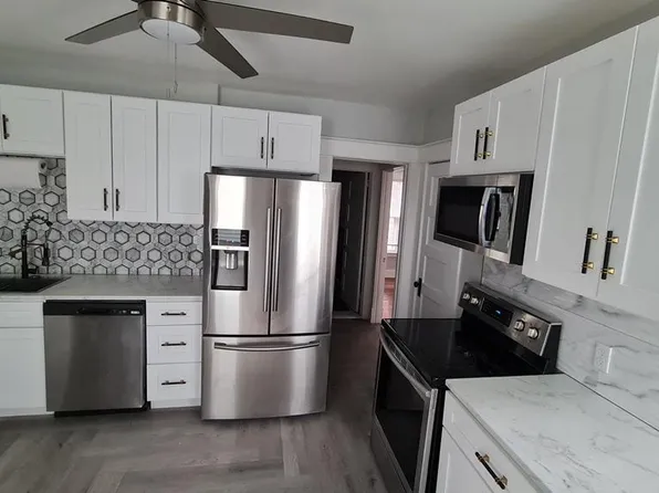 365 Prospect Ave #3, West Hartford, CT 06119