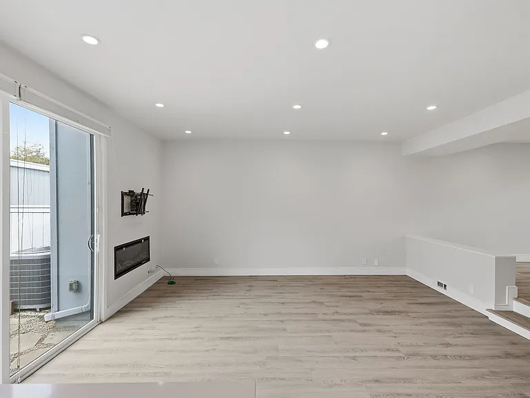 143 Ortega Ave — Photo 9