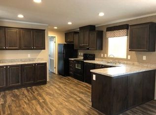 38 Foxcroft Way, Lawrenceville, GA 30044