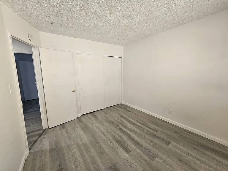 1814 V St #7 — Photo 7