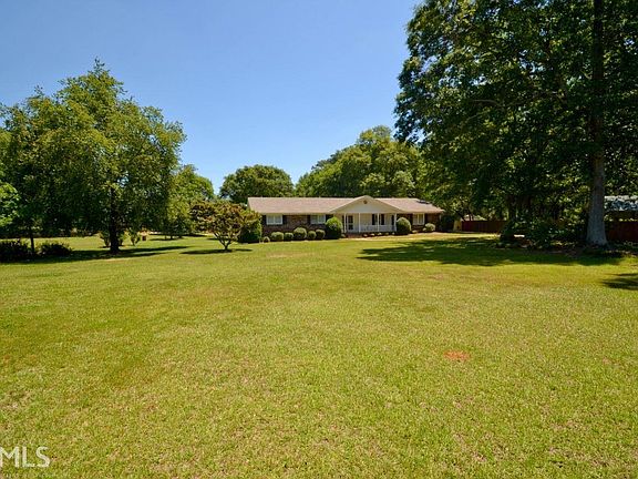 3rd image of 3670 Willowwind Ct