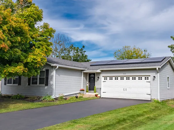 503 Redwood Ct, North Aurora, IL 60542