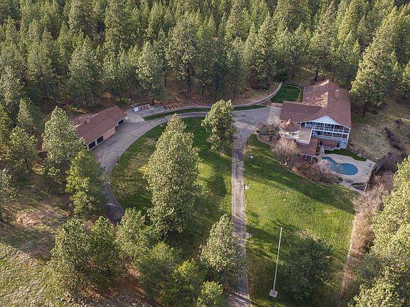 3rd image of 2012 S Molter Rd