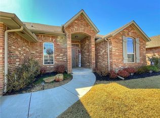 9904 NW 142nd St, Yukon, OK 73099