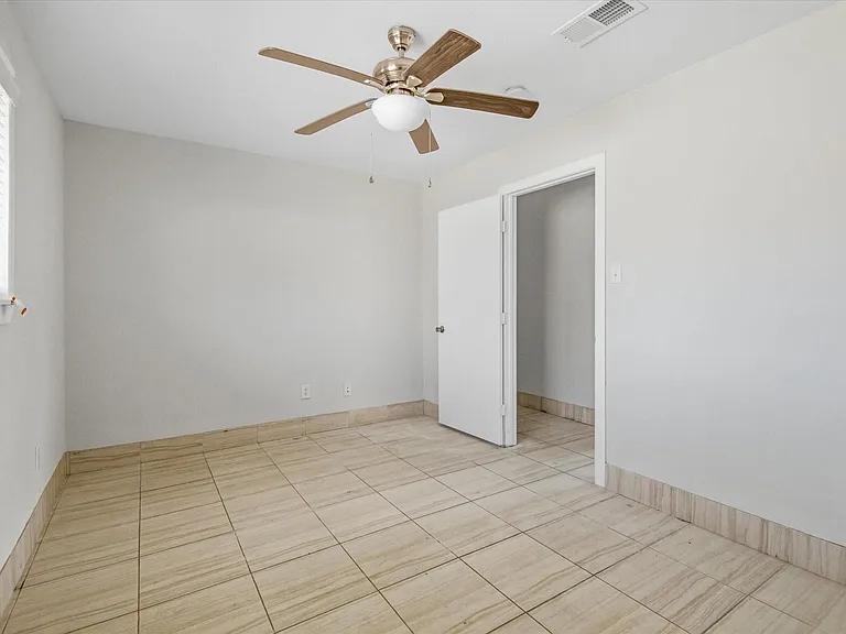 501 Ladd St — Photo 19