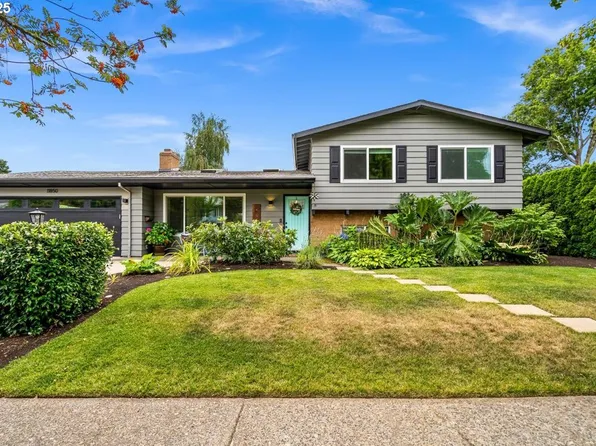 11850 SW Clifford St, Beaverton, OR 97008