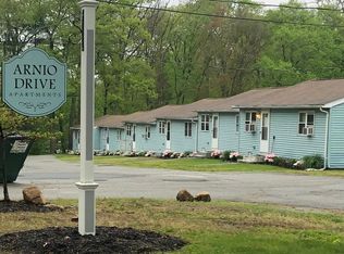 (Undisclosed Address), Moosup, CT 06354