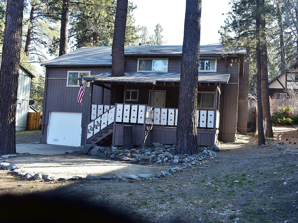 1st image of 1695 Twin Lakes Dr
