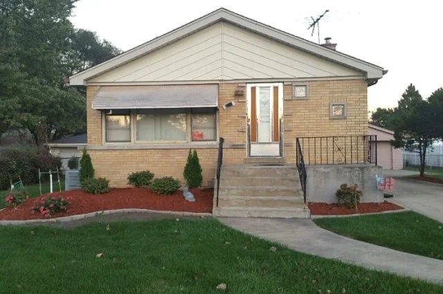8131 Normandy Ave photo 1