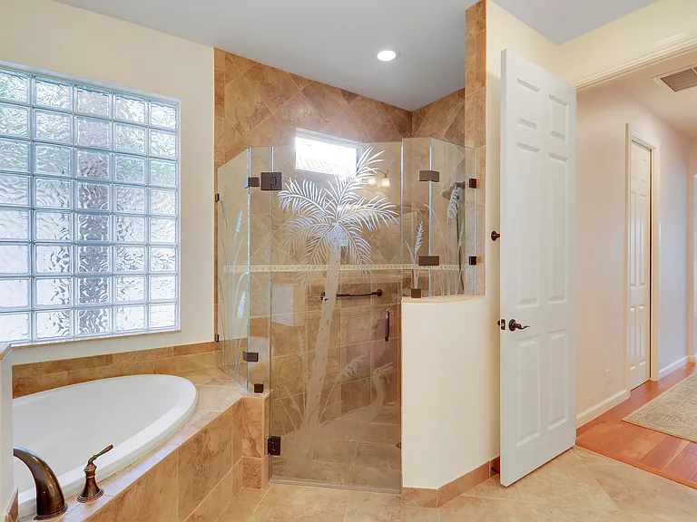 236 Carina Dr — Photo 31
