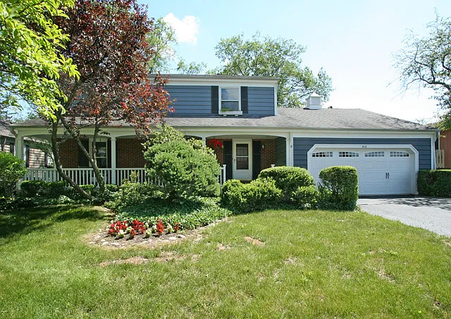 313 Chatelaine Ct photo 1