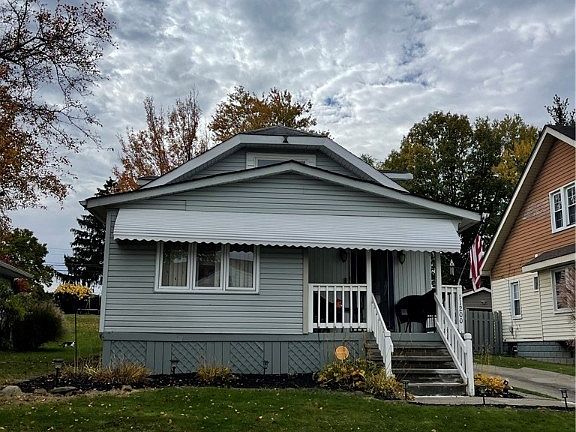 2nd image of 11200 Lincoln Ave
