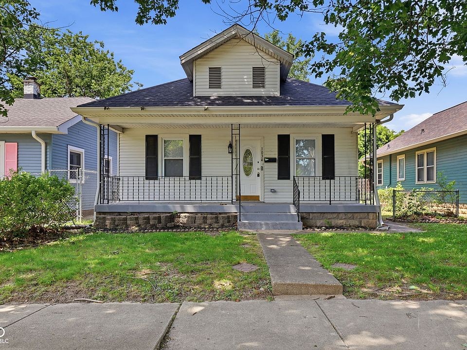 1st image of 1034 Hervey St