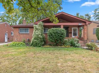 31651 Grandview Ave, Westland, MI 48186