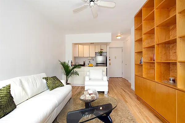 Sold by Citi Habitats | media 21