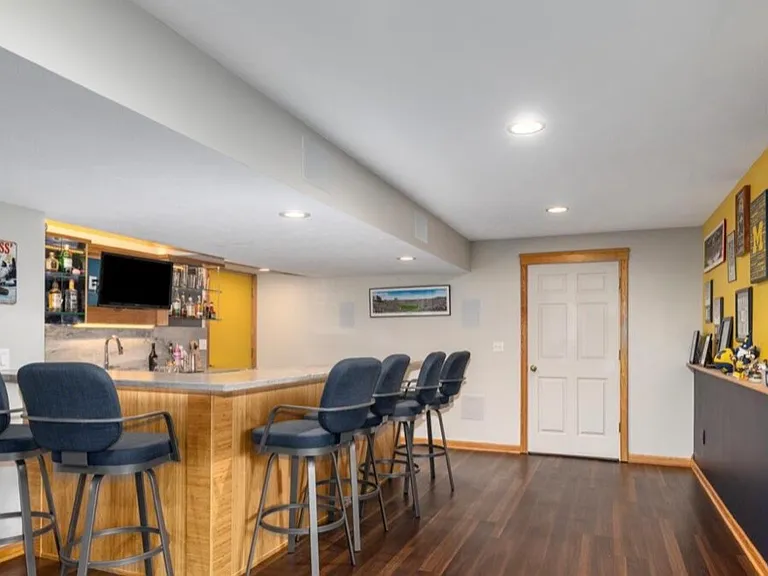 61 Greystone Ct NE — Photo 38