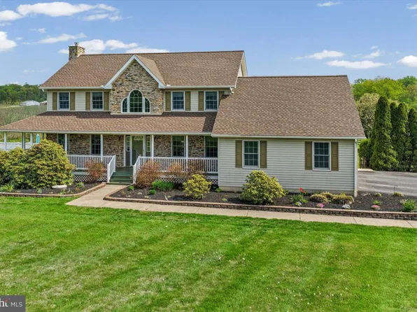 684 Waterway Rd, Oxford, PA 19363