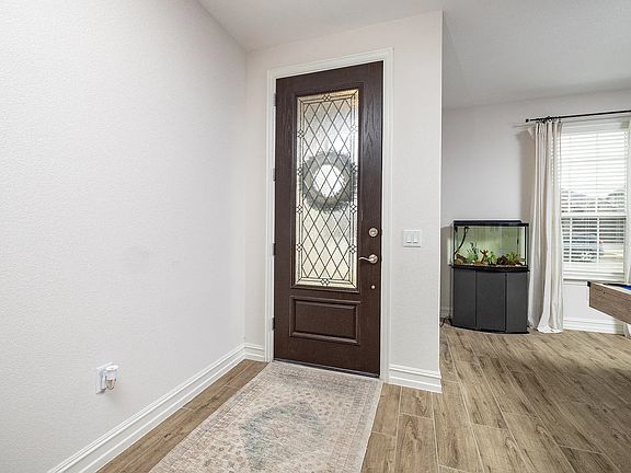 4th image of 3825 Jan Camille Ct