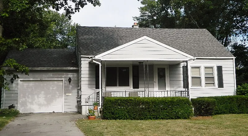 307 Birney St photo 1