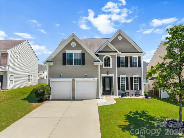 3304 Brackhill St, Davidson, NC 28036