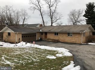 711 Keckler Rd, Harrisburg, PA 17111