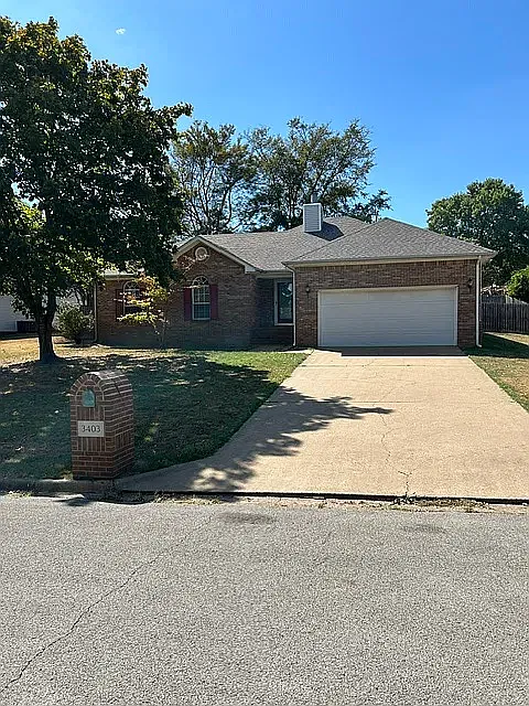 3403 Saddle Creek Cv
