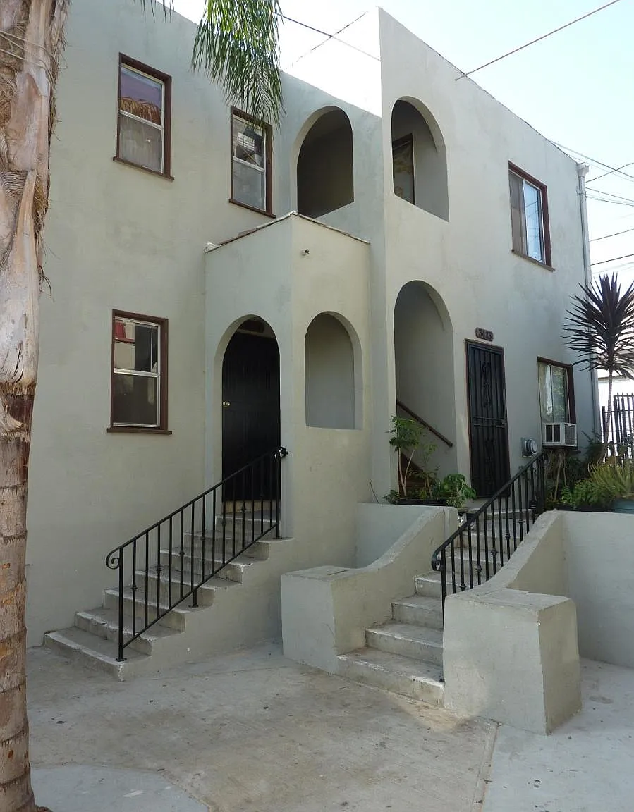 Studio, 500 sqft, $1,550 — Photo 2