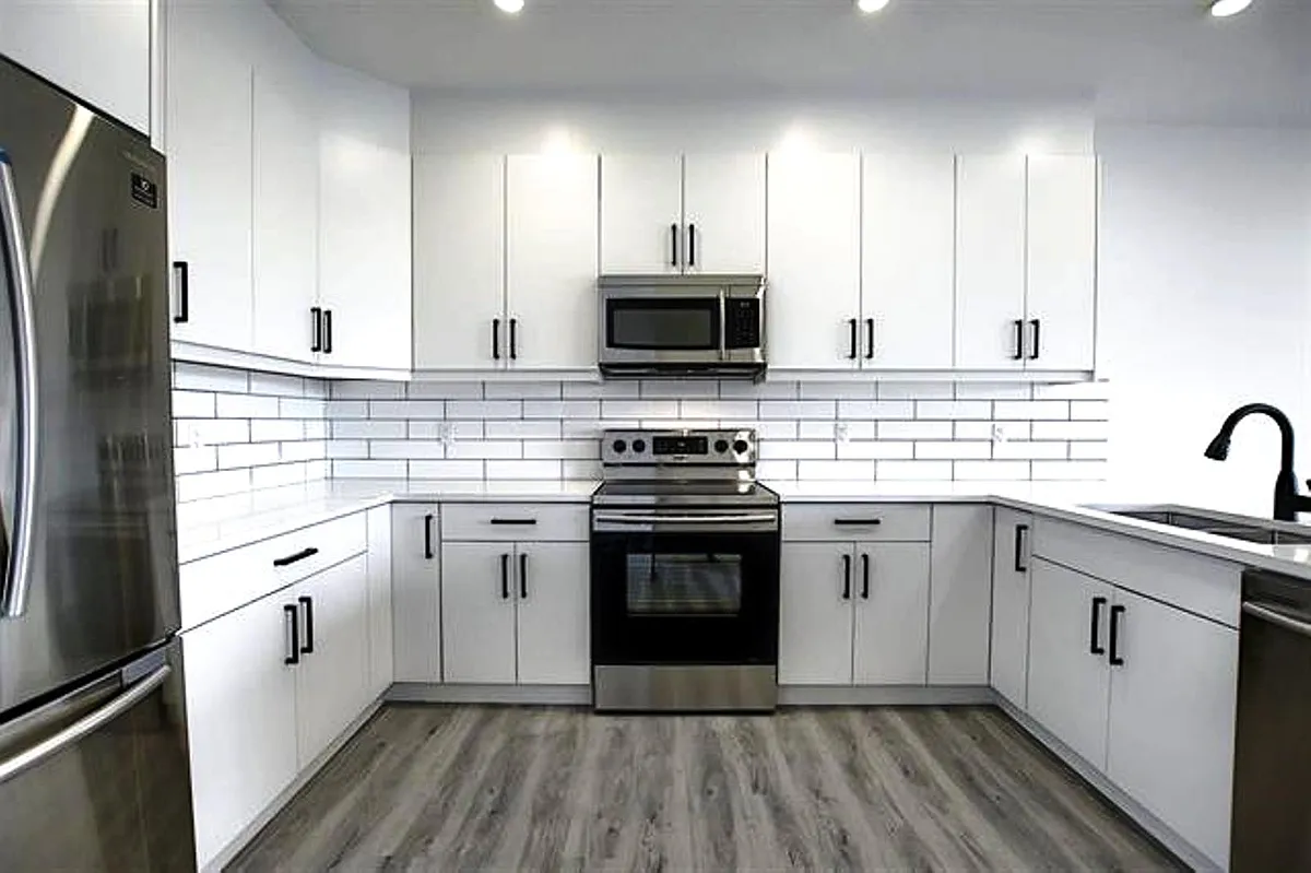 Building Photo - 287 Orchards Blvd SW #UPPER