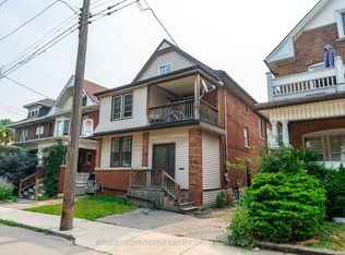89 Carrick Ave #3, Hamilton, ON L8M 2W5