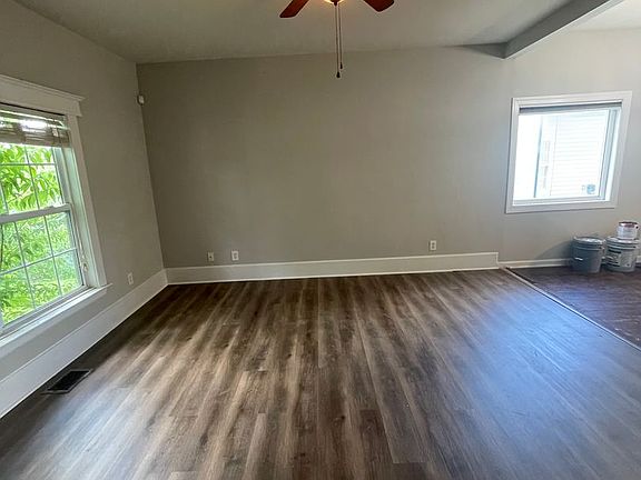 4th image of 1112 Joseph Ave #A
