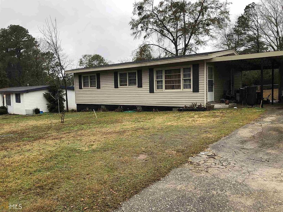 2nd image of 110 Oak Ct