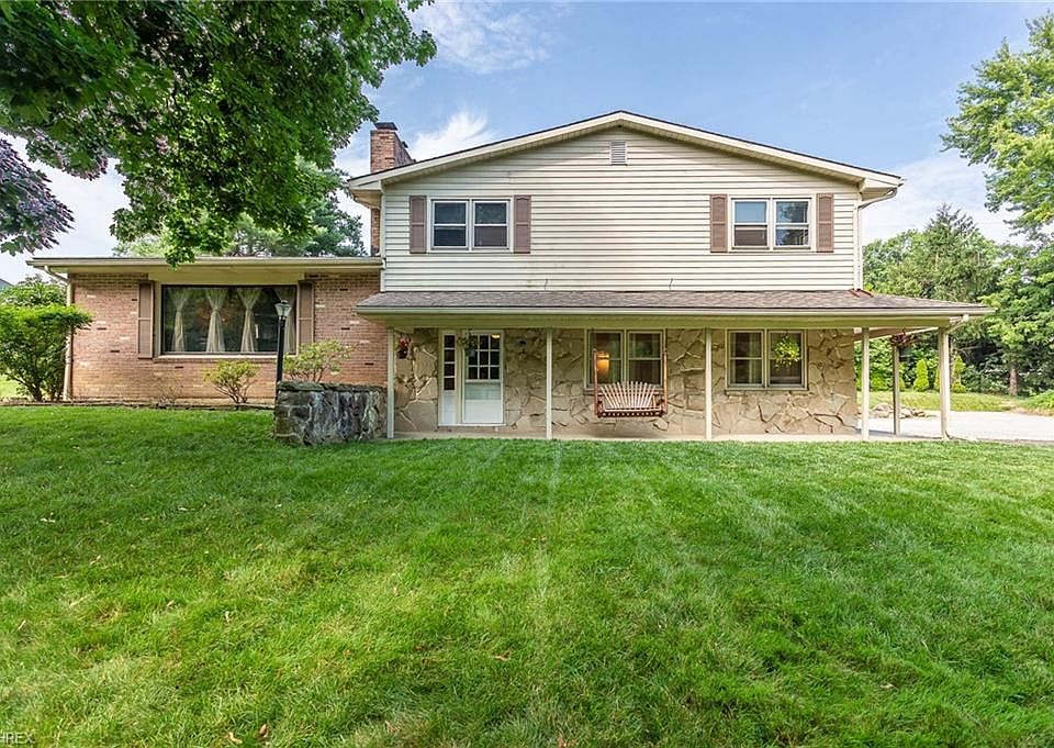 1st image of 8954 Hillcrest Dr