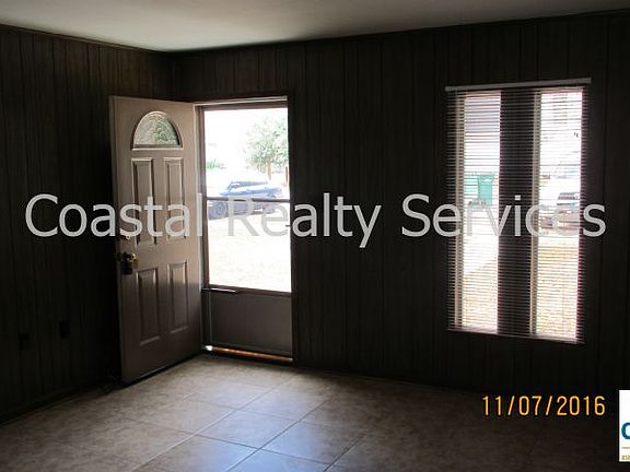 5th image of 1009 Hondo Ave #A