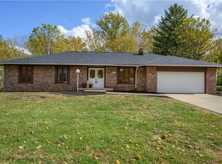 427 Shady Ln, Greenwood, IN 46142