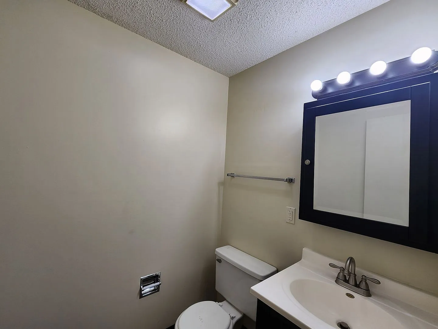 1 Bedroom 1 Bathroom Apartments Towards Brazil — Photo 3