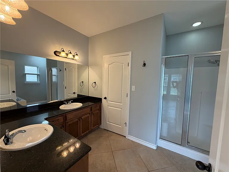 6706 Samba Dr — Photo 25