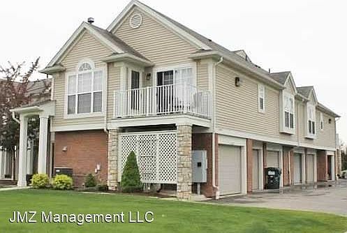 1st image of 28192 Oakmonte Cir E