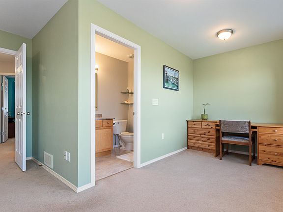 5th image of 46906 Russell Rd #43