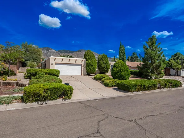4108 Blue Ridge Pl NE, Albuquerque, NM 87111