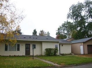 641 2nd St, Holdingford, MN 56340