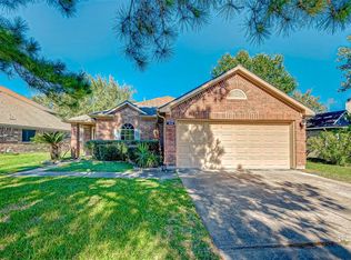 1918 Village Court Ln, Rosenberg, TX 77471