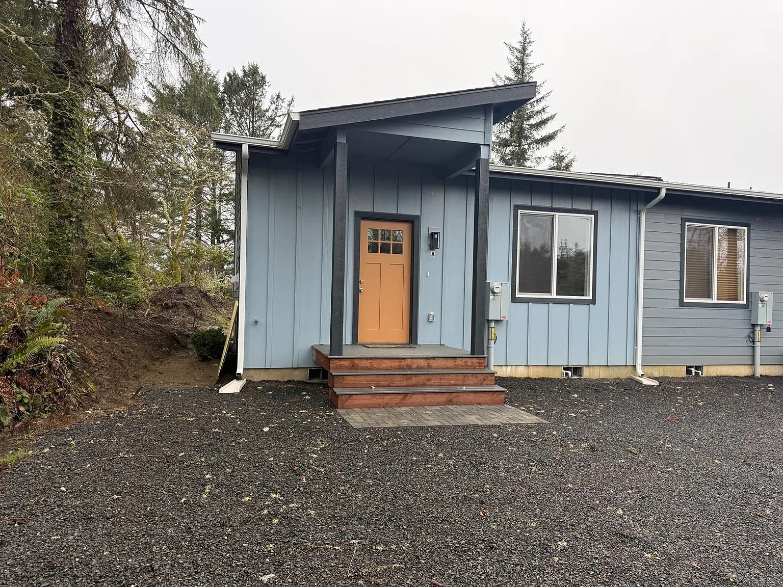 2 bed, 1.5 bath, 800 sqft, $1,700 — Photo 1