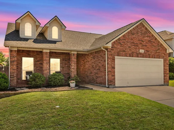 3832 Wheeling Dr, Fort Worth, TX 76244