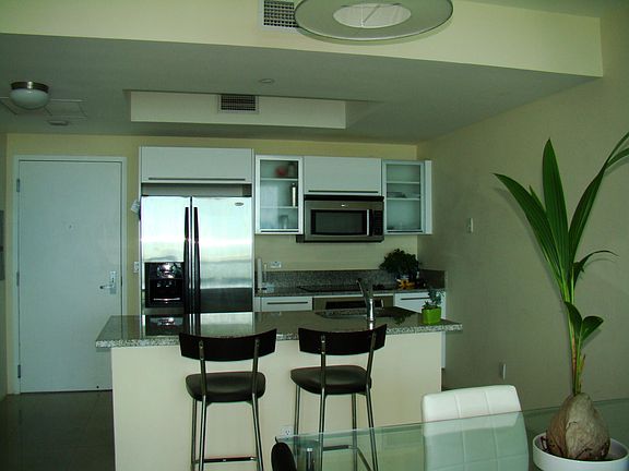 DINING & KITCHEN