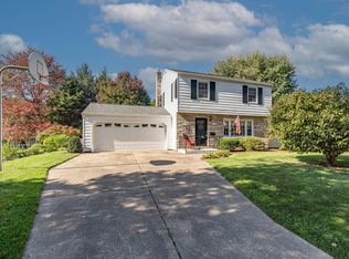 210 S Eastway Dr, Battle Creek, MI 49015