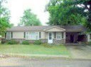 905 McNew Dr, Bernie, MO 63822