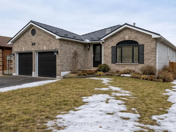 139 Columbia Rd, Barrie, ON L4N 8E3