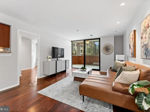 1001 N Vermont St APT 103, Arlington, VA 22201