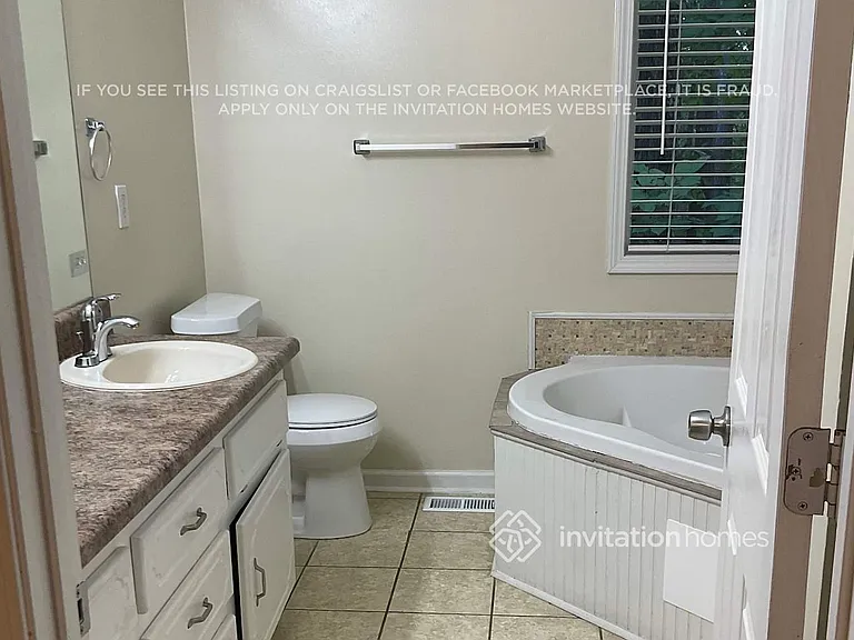 608 Caliber Ct — Photo 12